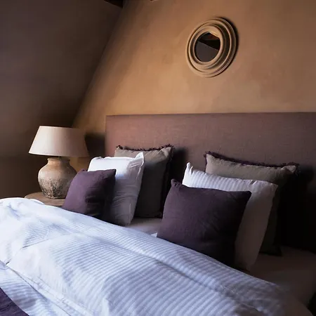 Bed & Breakfast Nights By Morpheus